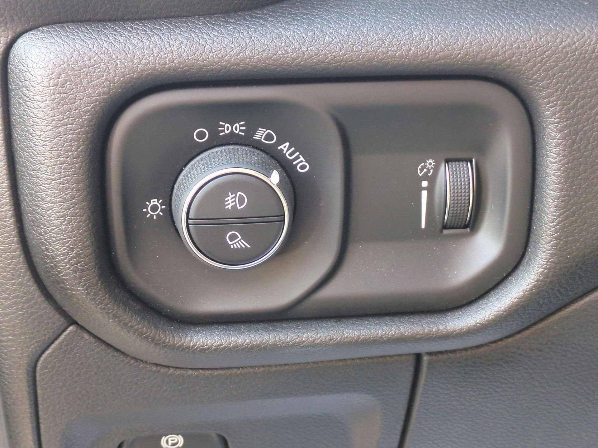 Used 2022 RAM 1500 Big Horn image 18