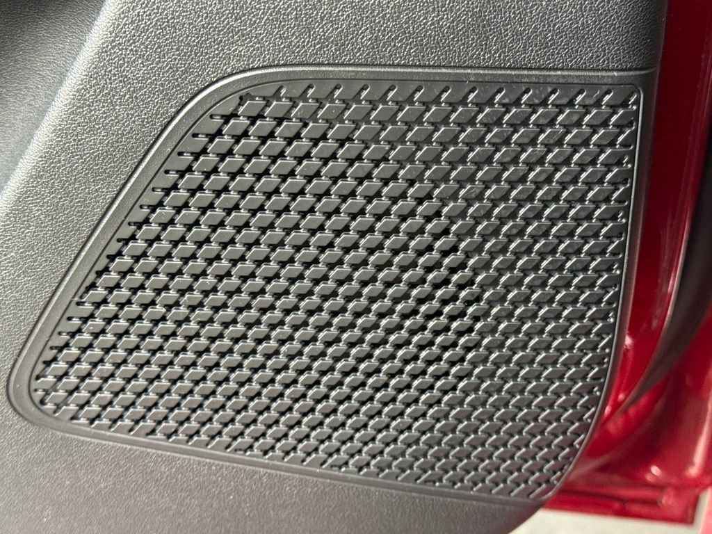 Certified 2023 Hyundai Elantra Limited FWD image 35