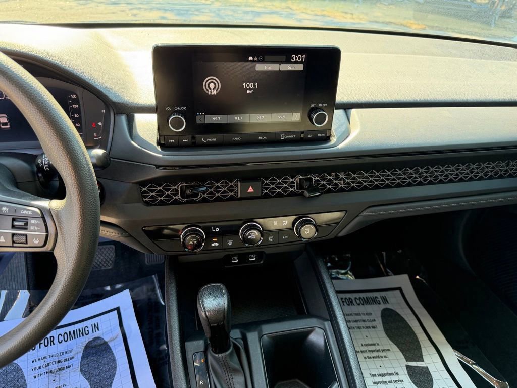 Used 2024 Honda Accord LX image 20