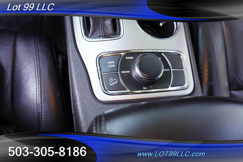 Used 2018 Jeep Grand Cherokee Limited AWD/4WD image 25