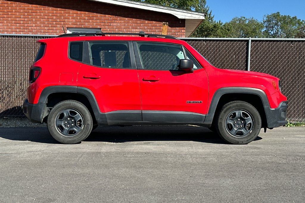 Used 2017 Jeep Renegade Sport w/ Power & Air Group AWD/4WD image 3