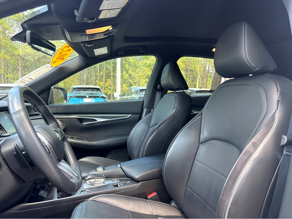 Used 2023 INFINITI QX50 Sport image 13