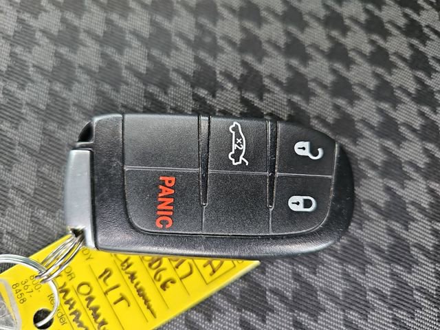 Used 2017 Dodge Challenger R/T w/ Blacktop Package image 33