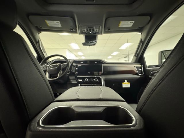 New 2026 GMC Sierra 2500 Denali w/ Denali Reserve Package image 12