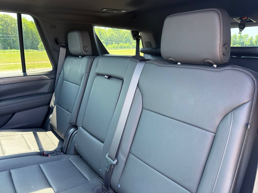 Used 2024 Chevrolet Tahoe LT AWD/4WD image 28