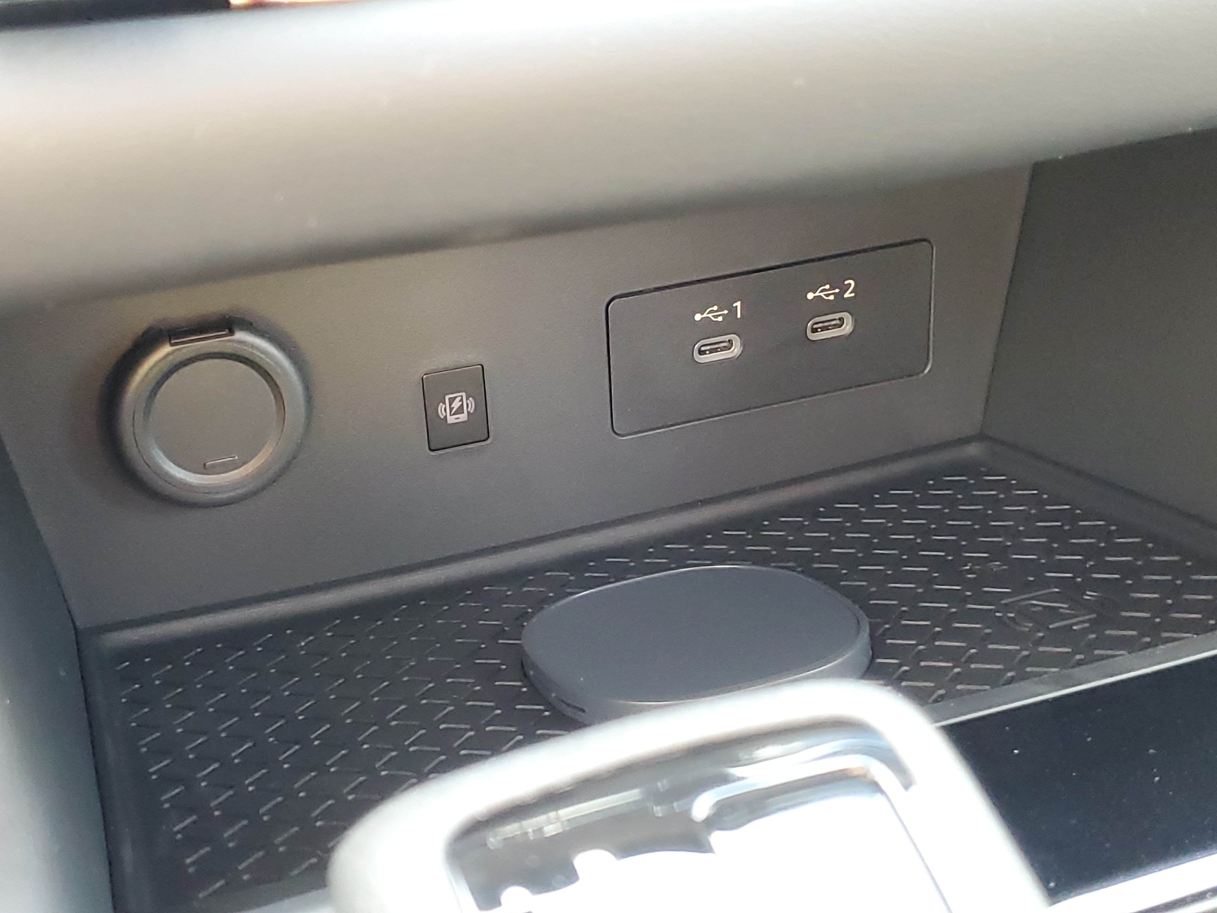New 2026 Nissan Pathfinder SV w/ SV Premium Package AWD/4WD image 19