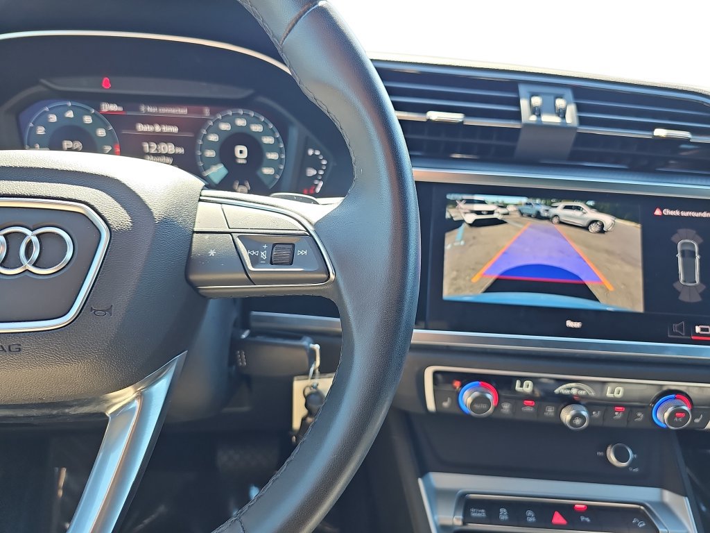 Used 2025 Audi Q3 2.0T Premium AWD/4WD image 18
