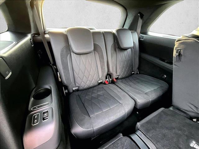 New 2026 Mercedes-Benz GLS 63 AMG 4MATIC image 30