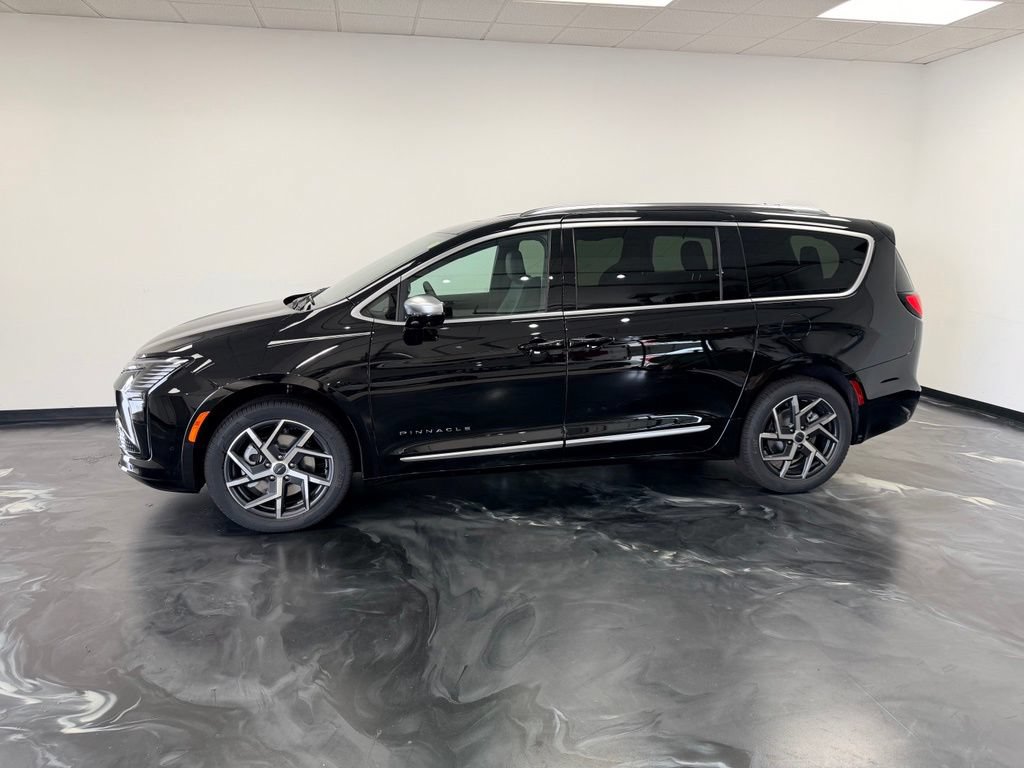 New 2027 Chrysler Pacifica Pinnacle AWD/4WD image 24