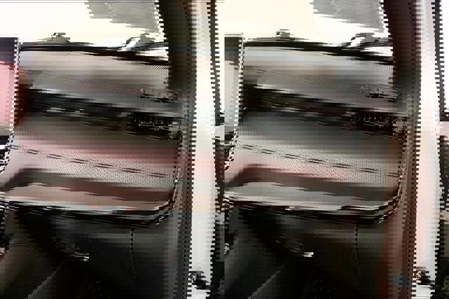 Used 2024 Jeep Compass Trailhawk image 16