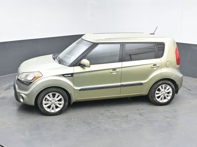 Used 2013 Kia Soul FWD image 33