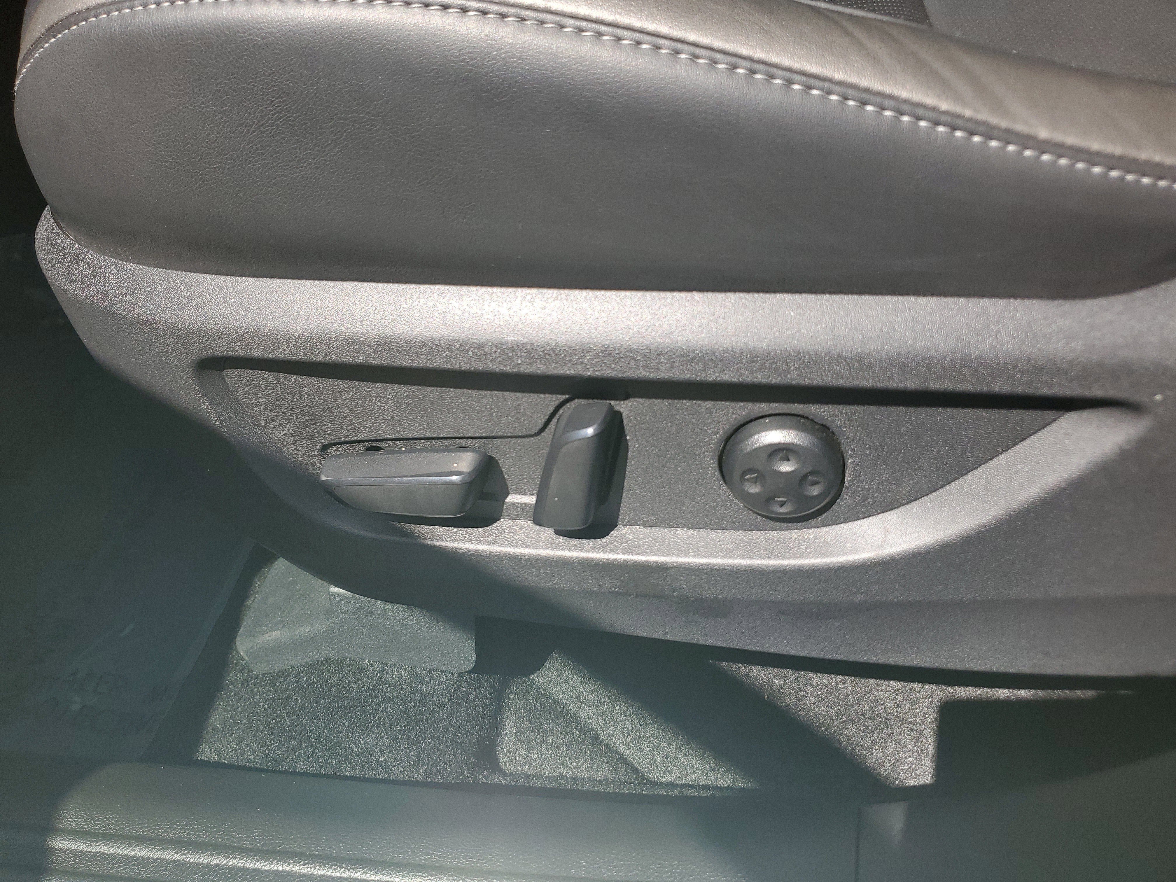 Used 2025 INFINITI QX55 Luxe image 13