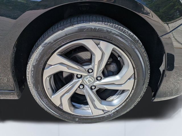 Used 2018 Honda Accord EX image 11