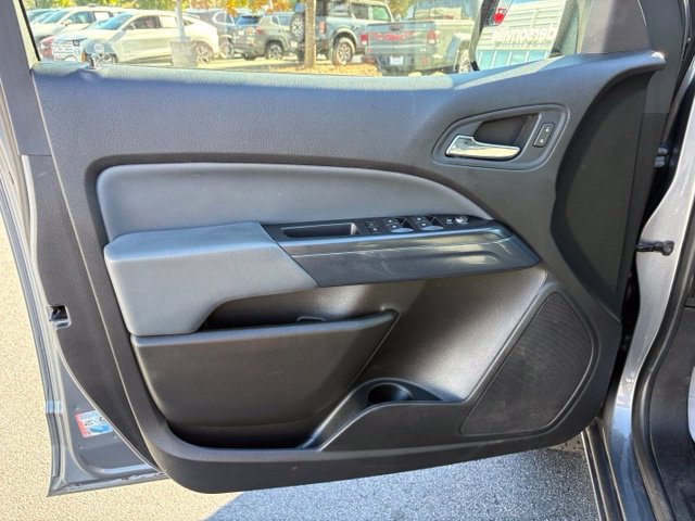 Used 2019 Chevrolet Colorado Z71 AWD/4WD image 26