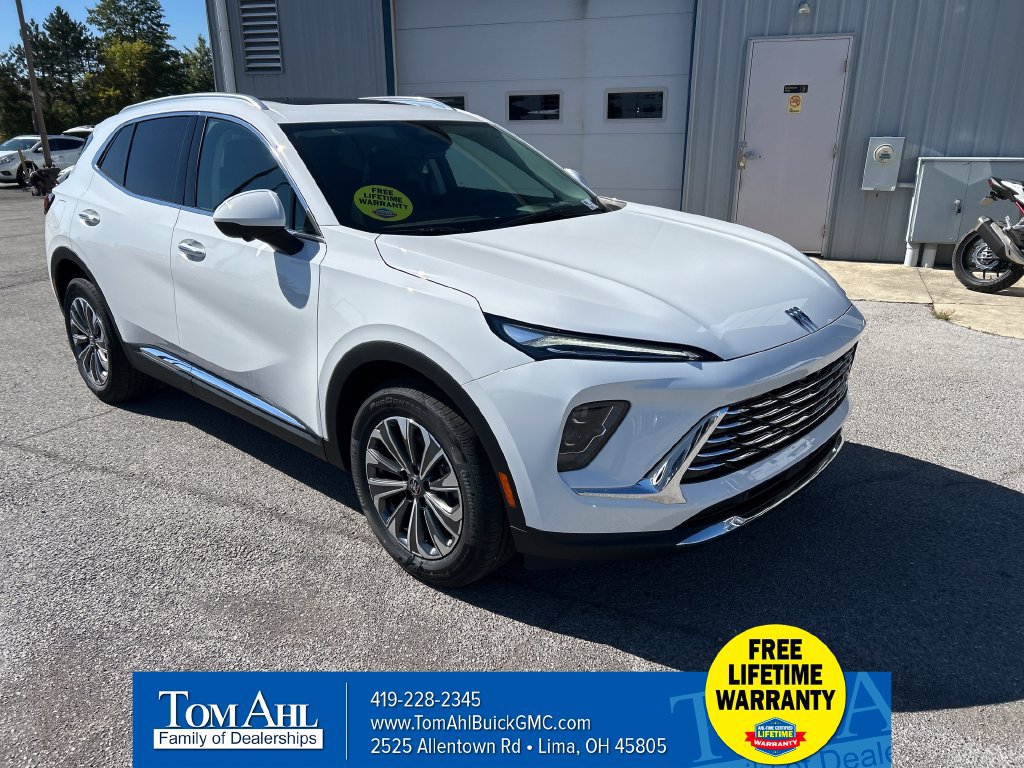 New 2026 Buick Envision Preferred AWD/4WD 360° Tour