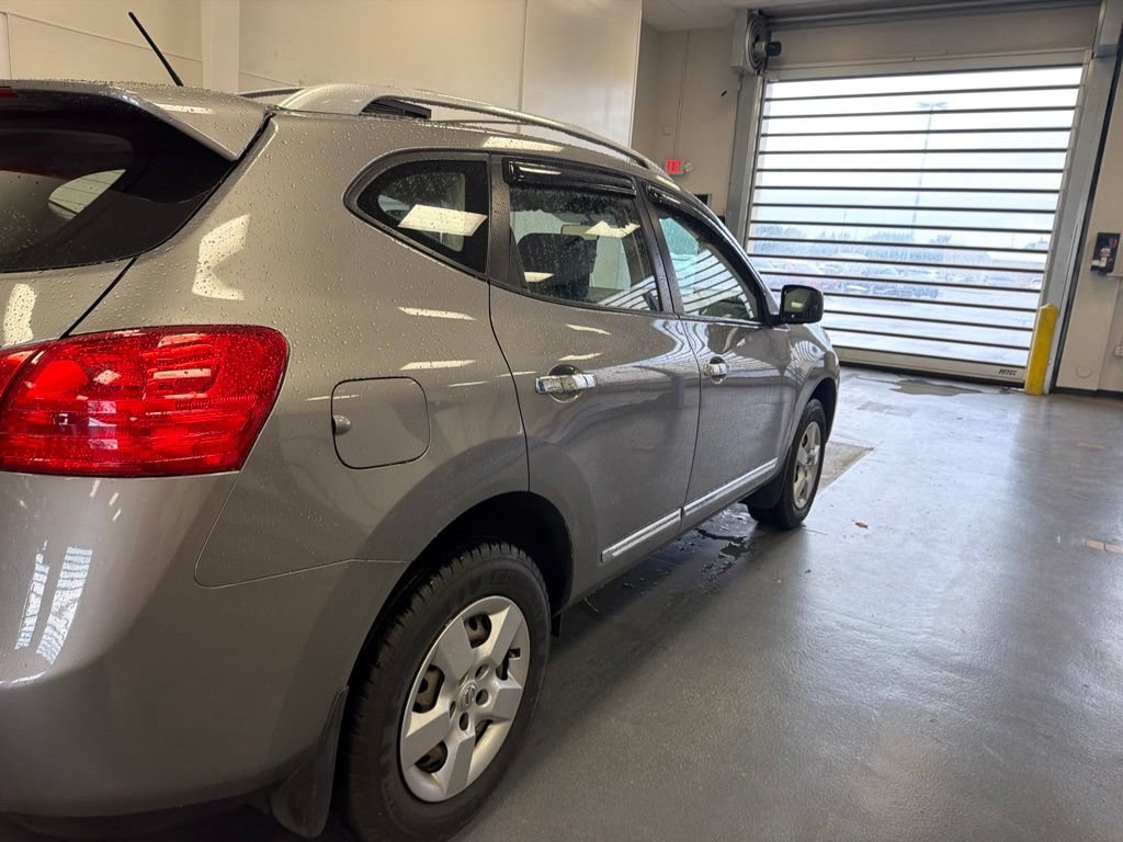 Used 2015 Nissan Rogue S w/ Convenience Package AWD/4WD image 7