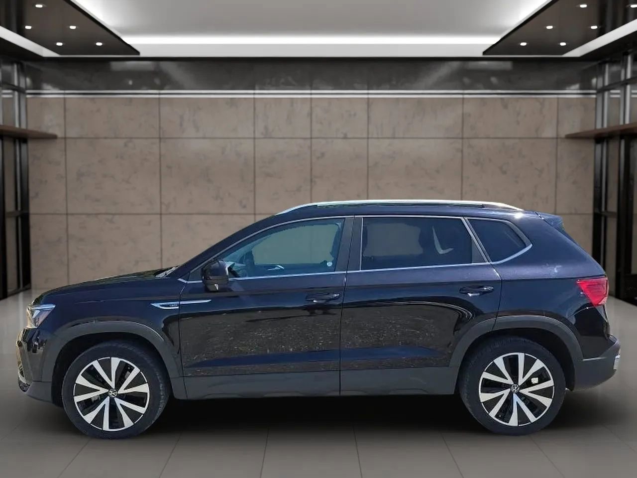 Used 2022 Volkswagen Taos SE FWD image 4