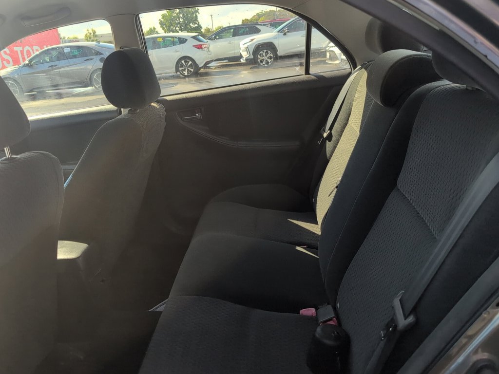 Used 2005 Toyota Corolla FWD image 9