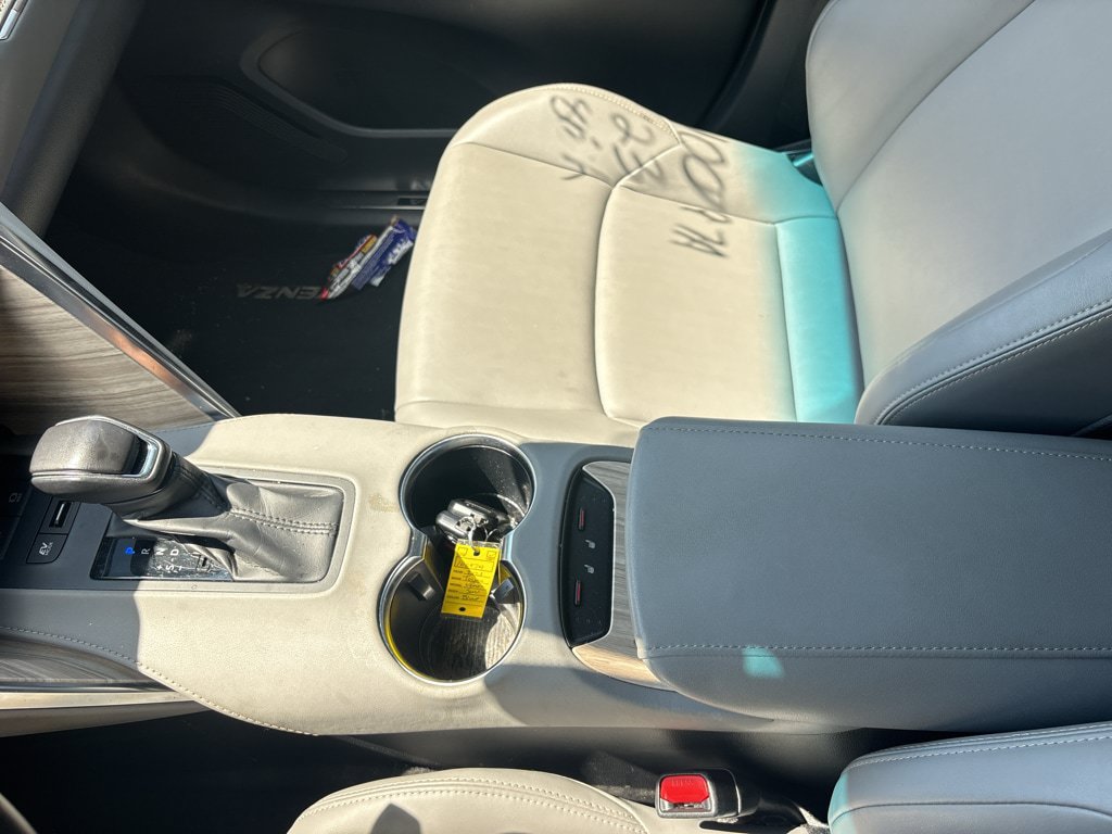 Used 2023 Toyota Venza XLE AWD/4WD image 30