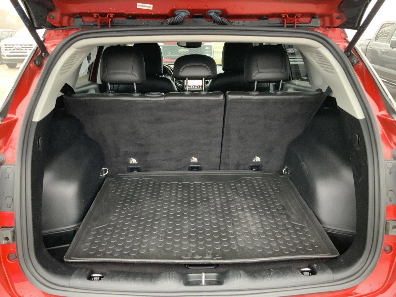 Used 2018 Jeep Compass Trailhawk w/ Navigation Group image 11