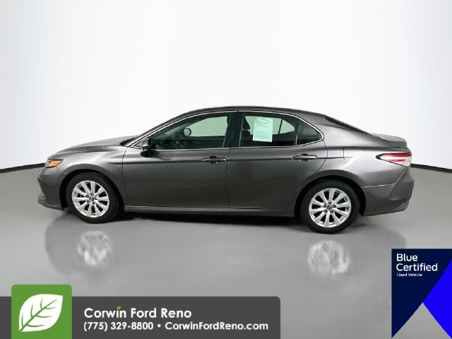 Used 2018 Toyota Camry LE FWD image 4