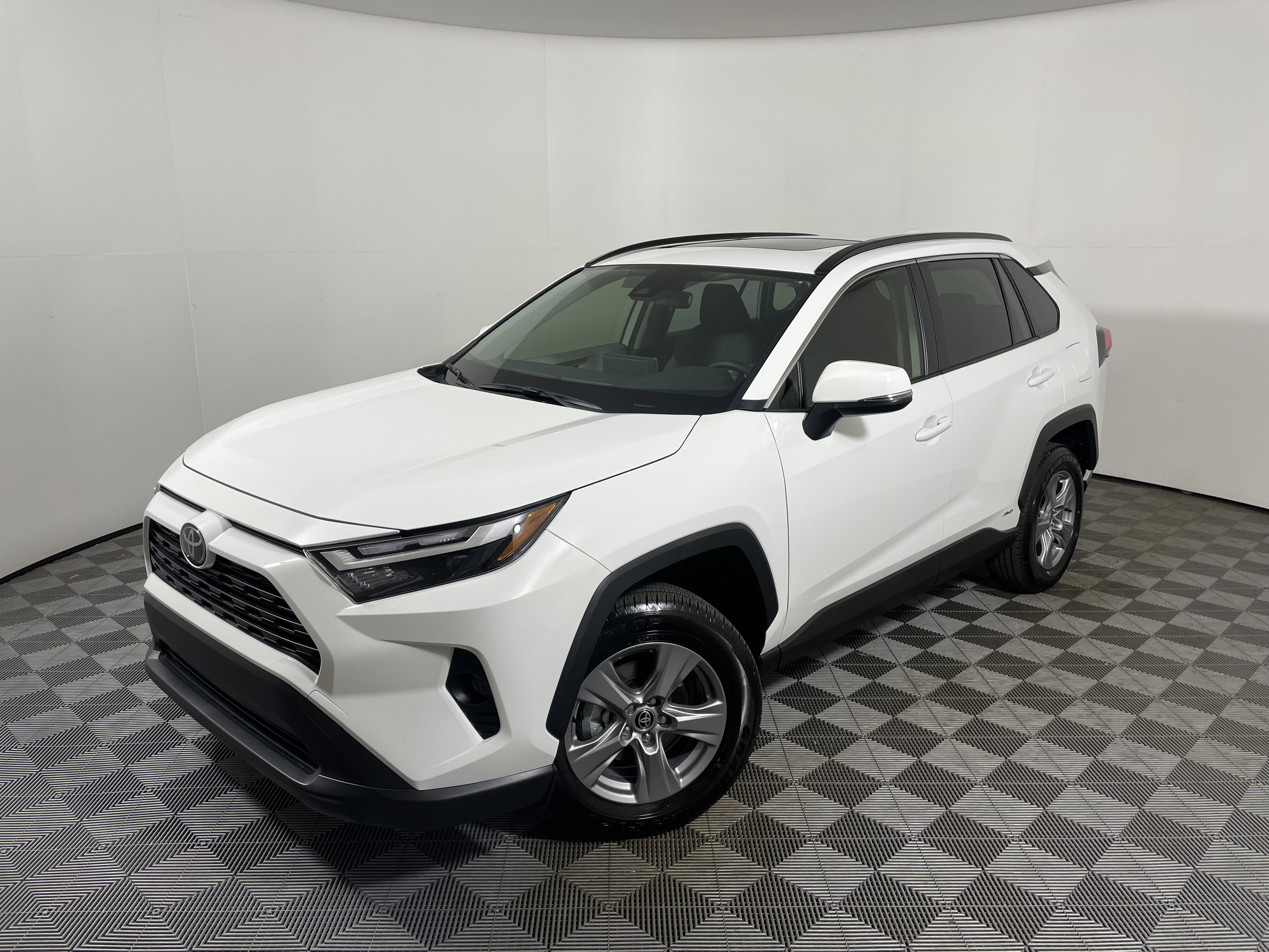 Used 2025 Toyota RAV4 XLE