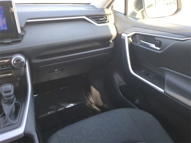 Certified 2025 Toyota RAV4 XLE image 17