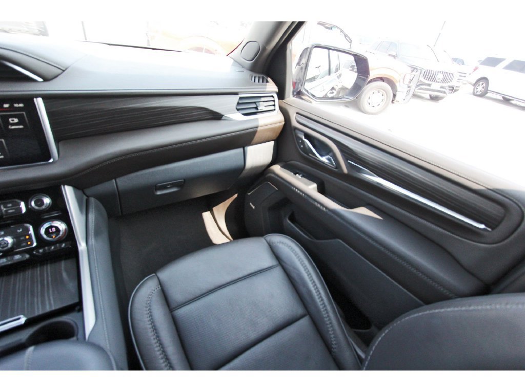 Used 2023 GMC Yukon Denali AWD/4WD image 10