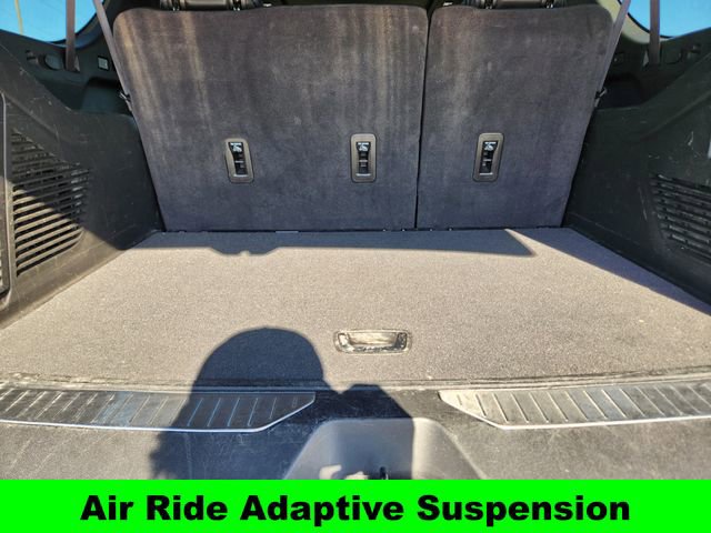 Used 2024 GMC Yukon XL Denali image 34