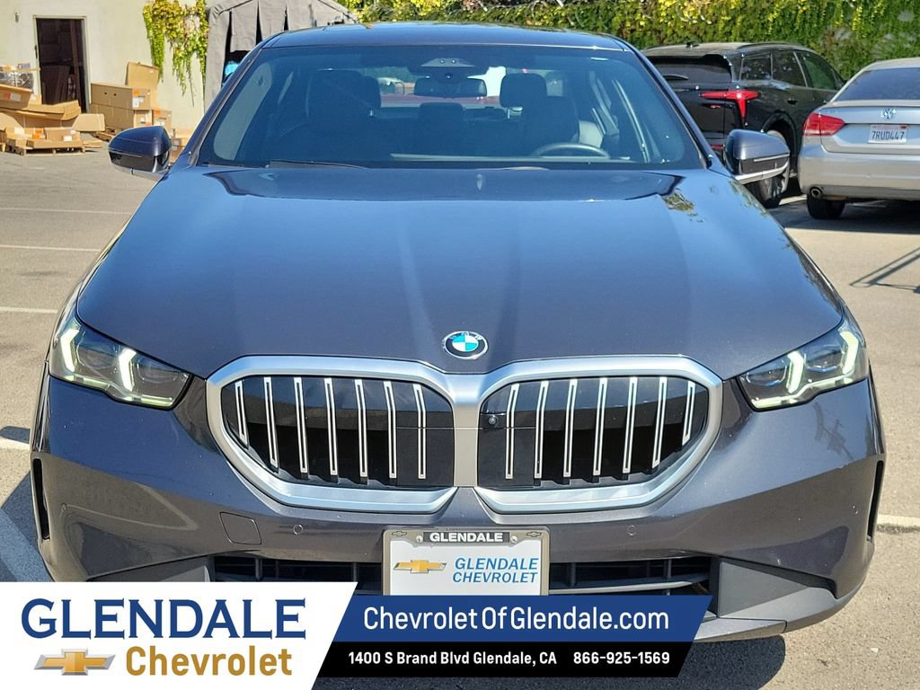 Used 2024 BMW 530i RWD image 16