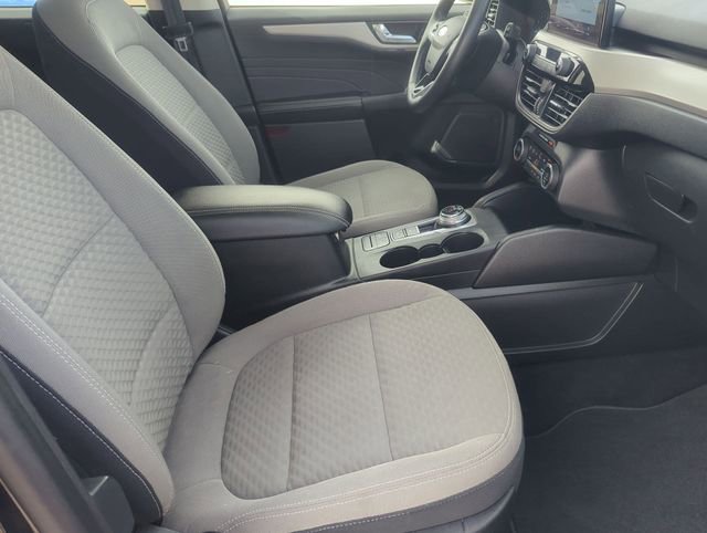 Used 2021 Ford Escape SE w/ Convenience Package AWD/4WD image 25