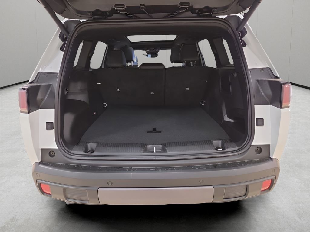 New 2026 Jeep Cherokee Limited image 22