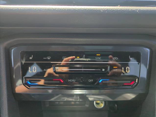 Used 2022 Volkswagen Tiguan SE R-Line FWD image 28