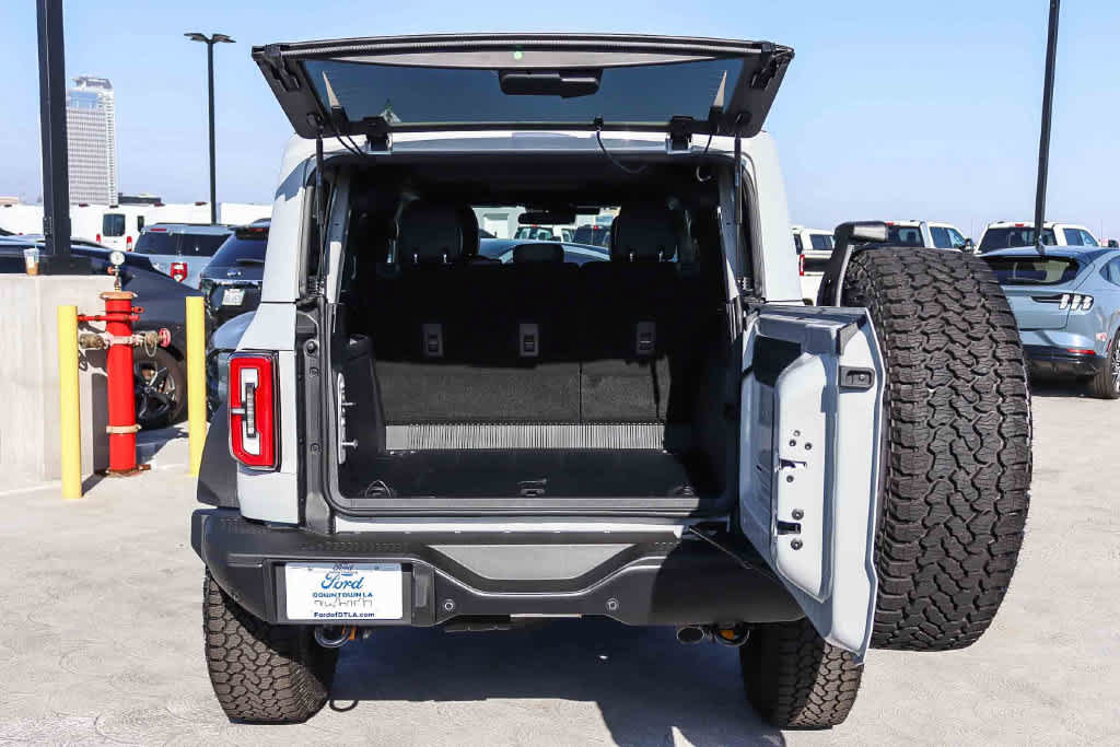 New 2026 Ford Bronco Badlands AWD/4WD image 28