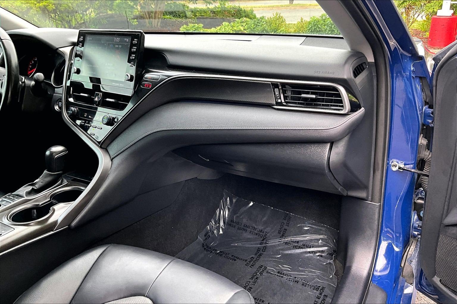 Used 2023 Toyota Camry XSE w/ Cold Weather Package FWD image 15