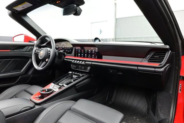 Certified 2025 Porsche 911 Carrera RWD image 15