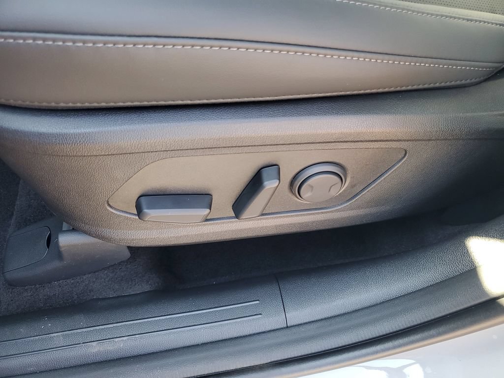 New 2026 Kia Sorento S w/ S Panoramic Sunroof Package FWD image 7