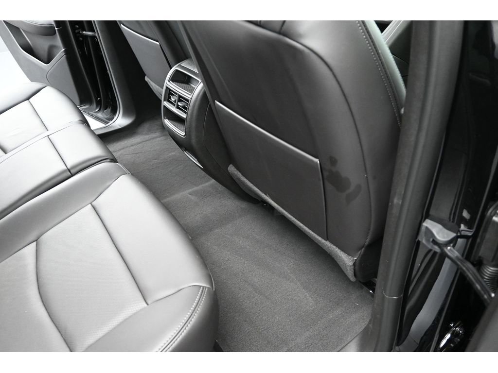 New 2026 Cadillac XT5 Premium Luxury AWD/4WD image 15