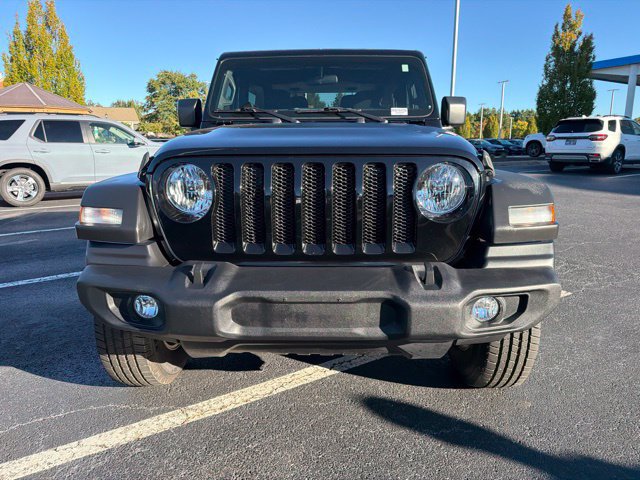 Used 2022 Jeep Wrangler Sport AWD/4WD image 3