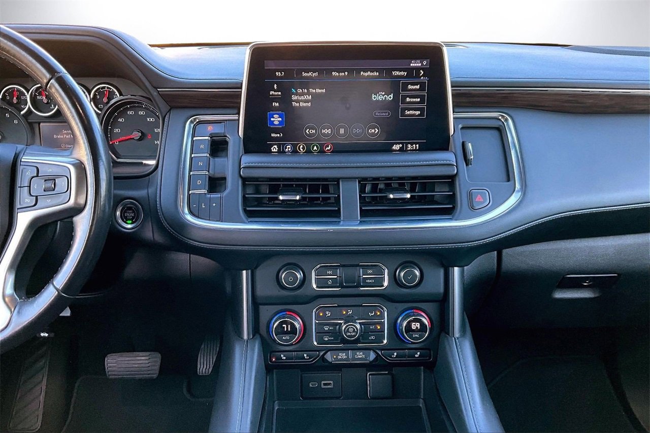 Used 2021 Chevrolet Tahoe Z71 w/ Rear Media and Nav Package image 11