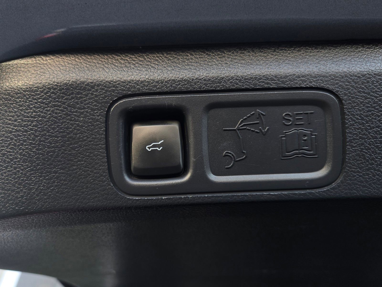 Used 2023 Ford Expedition Max XLT image 29