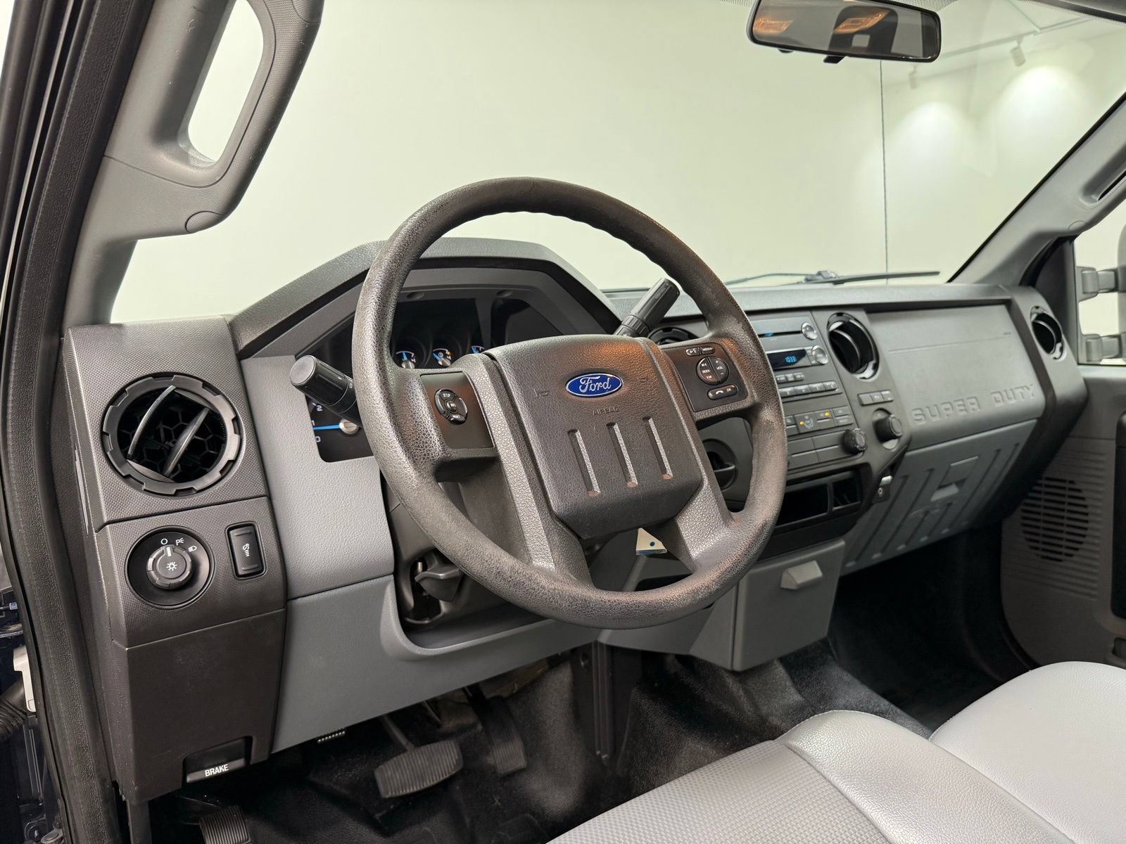 Used 2016 Ford F250 XL w/ Power Equipment Group RWD image 16