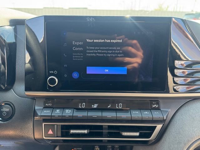 Used 2025 Toyota Camry LE w/ Convenience Package FWD image 14