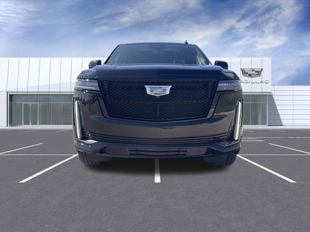 Used 2023 Cadillac Escalade ESV Sport Platinum w/ LPO, ONYX Package image 3