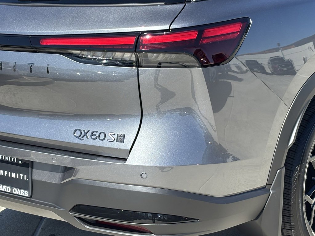 New 2026 INFINITI QX60 Sport image 4