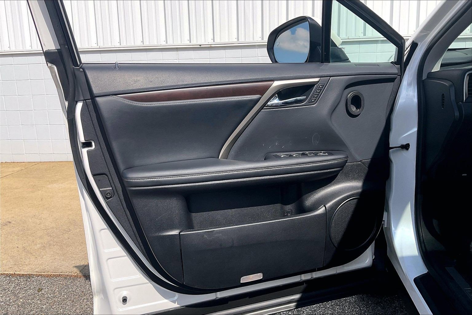 Used 2022 Lexus RX 350 AWD w/ Premium Package image 28