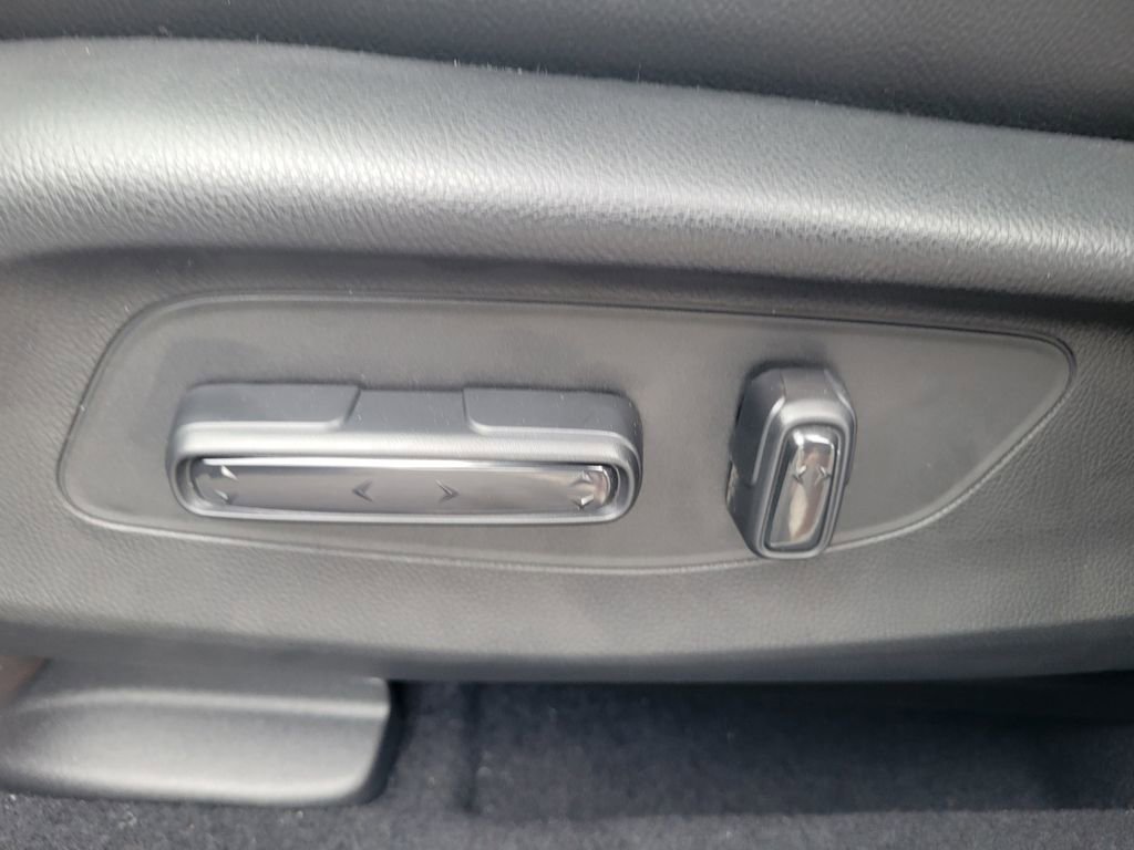 New 2026 Honda HR-V EX-L image 13