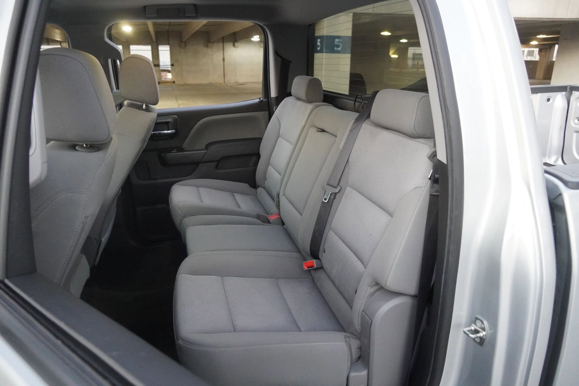 Used 2018 Chevrolet Silverado 1500 Custom w/ Custom Convenience Package AWD/4WD image 37