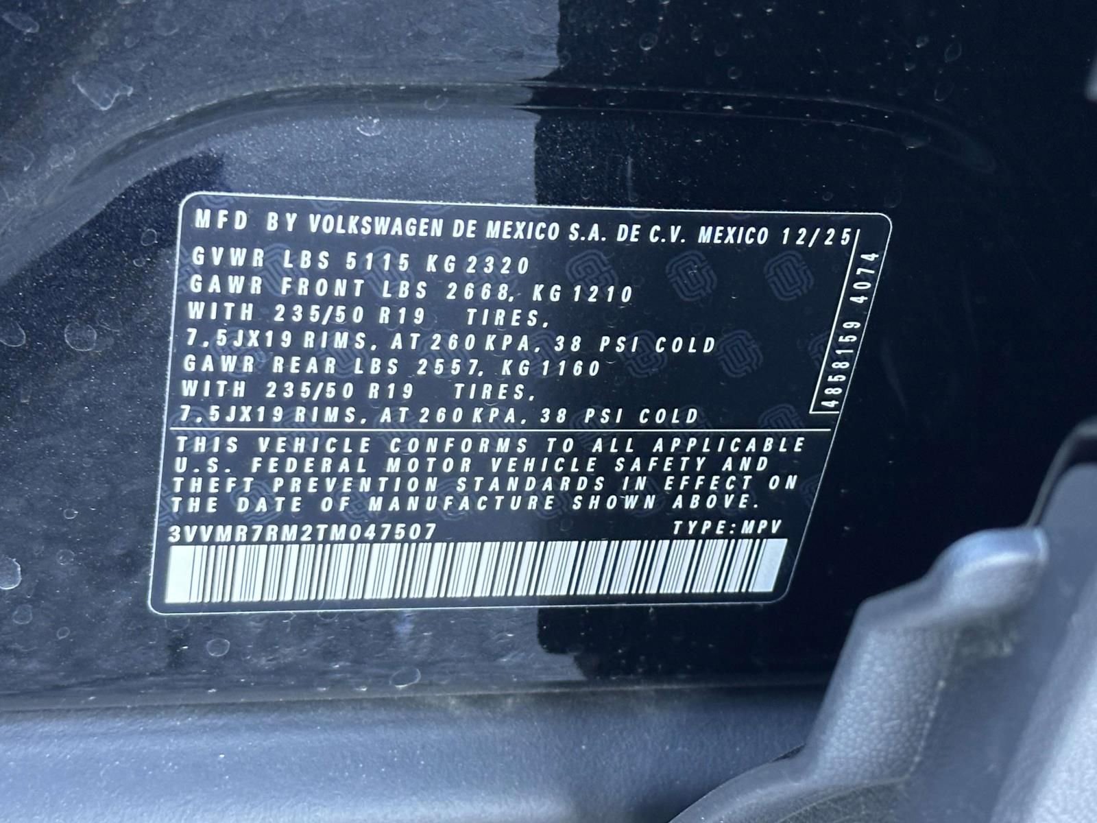 New 2026 Volkswagen Tiguan SE image 16