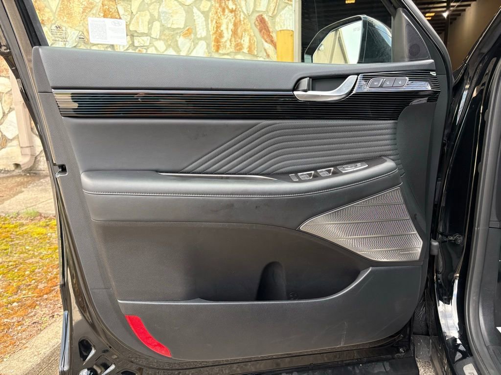 Used 2025 Hyundai Palisade Calligraphy image 21